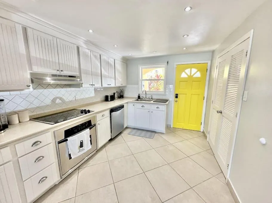 Sunshine Villa Jolly Harbour